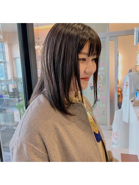 ナップヘアー NAP hair サラッとオトナミディアム