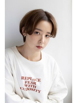 テラス 福島(Terrace) レディースショート/ミルクチョコレート/小顔補正立体カット