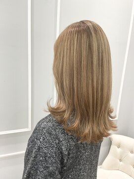 ネオリーブギンザ 銀座店(Neolive GINZA) ハイライトカラー　白髪ぼかしハイライト