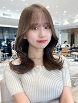 アフロート ルヴア(AFLOAT RUVUA)&nbsp;るなstyle 韓国風くびれヘア シースルー前髪 20代30代40代 新宿