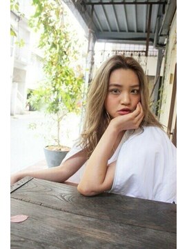 ボタニウムドットハイクバイアールサロン(BOTANIUM.Hk by Rr SALON) 【BOTANIUM.Hk by RrSALON】本格ハイライト