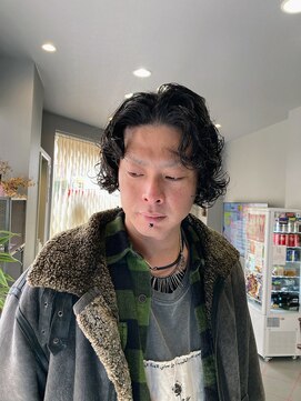 ダニーコウベ(Danny kobe) メンズミディアムパーマ