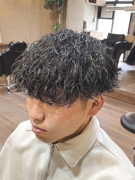 シリー 南風原店(SILLY) メンズ沖縄波巻きスパイラルパーマ