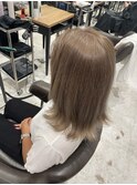 ミルクティーベージュ