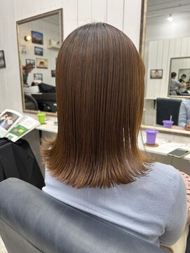 ベニス(VENICE) 酸性ストレート/切りっぱなしミディアム