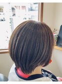 ショートボブ