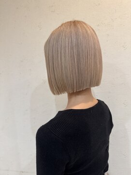 エリス ウメダ(Eliss umeda) ミルキーブロンド