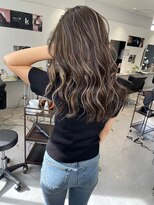 キング 枚方店(K!ng)&nbsp;縮毛矯正髪質改善ハイライトレイヤーカット枚方美容室エクステ