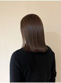 ベージュ
