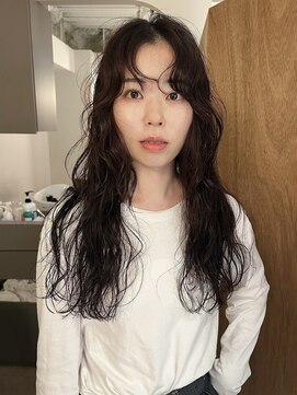 ユー(yew) パーマ/ロングパーマ/ニュアンスパーマ/顔周りレイヤー