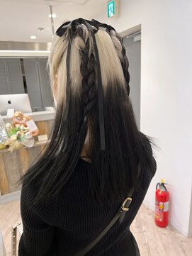 アンドソー 池袋(&so.) ハイトーンカラー/ホワイトブロンド/レイヤーカット/池袋