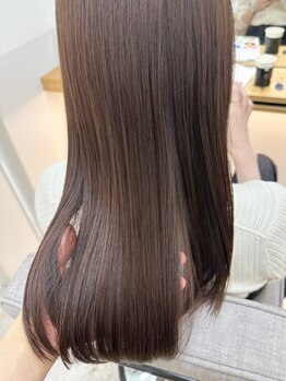 メリア(melia)の写真/クセやうねりでお悩みの方必見☆厳選された薬剤を使用し、理想の美髪矯正が叶います。