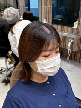 ファルベ(Farbe) 黒髪/オリーブグレー/小顔/ココアベージュ