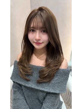 ロンド リリー 銀座(Lond Lily) 大人ガーリー/似合わせカット/ミディアムレイヤーカット/銀座