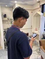 ギグス 栄店(gigs)&nbsp;メンズカット/刈り上げ/センターパート/毛流れパーマ