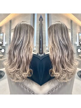 ヘアアンドメイクユ ニキス 利府店(HAIR&MAKE UNIXIS) エアタッチ