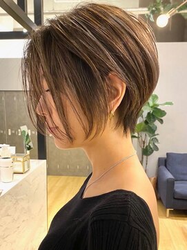ビューオオサカ(VIEW OSAKA) ふんわりボリュームUP☆マイナス５歳前下がりボブ