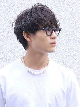 フランクスバーバーリザーブ 人形町店(FRANK’S BARBER RESERVE) 無造作ナチュラルパーママッシュスタイル