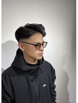 ドルクス 日本橋(Dorcus) ちょっと攻めたラフビジネスマンフェードスタイル