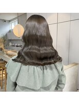 ミント(mint) 【艶々オリーブグレージュ**】