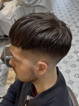 グルーマーズトウキョウ(GROOMER/S TOKYO) men's/メンズ/リバースセンターパート/サーフカール/神保町/眉毛