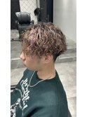 シャドウルーツ×スパイラルパーマ