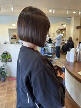 ピケ(pique) オリーブカラー/暗髪/切りっぱなしボブ/オリーブ/20代30代40代