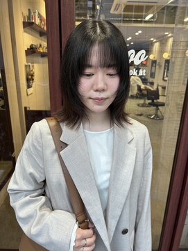 ルックアット(Look at) 【Look at】20代30代40代顔まわりレイヤーミディアム