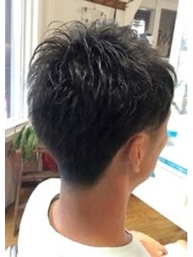 マリーチ サーカス(marichi circus) 2ブロックショート/ダークマットグレイ