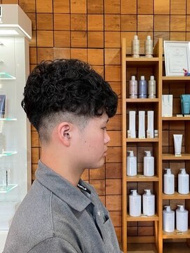 ルーム リシェール 南越谷店(Room RICHAIR) 前髪/マッシュウルフ/レイヤー/フェード/南越谷/パーマ/ショート