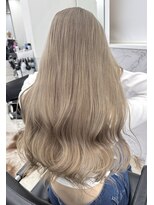 エゴル ナゴヤサカエ(ENGOL NAGOYA SAKAE)&nbsp;新美蓮/ミルクティーベージュ/ブリーチ/ハイトーン/ミルクティー