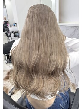 エゴル ナゴヤサカエ(ENGOL NAGOYA SAKAE) 新美蓮/ミルクティーベージュ/ブリーチ/ハイトーン/ミルクティー