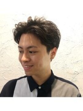 ソレイユ シンサカエ(SOLEIL SHINSAKAE) 人気のアップバングセンターパート☆