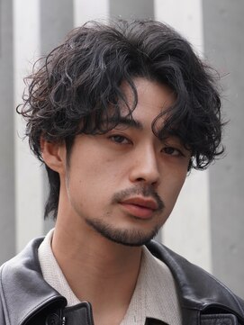 フィフス 大分(fifth) 大分波巻きパーマメンズカットラウンドマッシュセンターパート