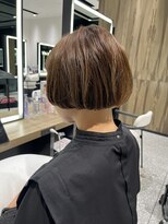 サヴォア(Savoir) 癖を活かした、前上がりミニボブ!