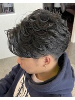ウープス(Oops)&nbsp;ショートフェザー/フェザーパーマ/ニュアンスパーマ/岐阜大垣