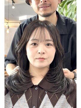 クラシカ(classika) シースルーバング×内巻きレイヤーカット♪