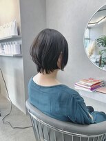 クロア(CHROA)&nbsp;【癖毛を活かしたナチュラルショートボブ】