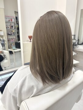 ドロップ ミルクティーグレージュ