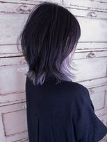 ロリム(RorriM)&nbsp;ウルフカット　インナーカラー　ラベージュ　ダブルカラー