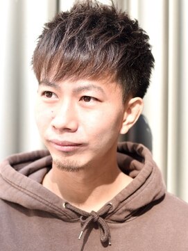 メリケンバーバーショップ コウベ(MERICAN BARBERSHOP KOBE) スーツ短髪ツーブロック束感モテる黒髪シークレットパーマ