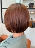 ショートボブ