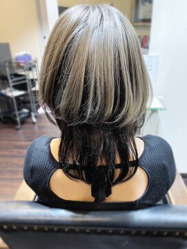 イマージュヘアー 逆インナーカラーウルフ