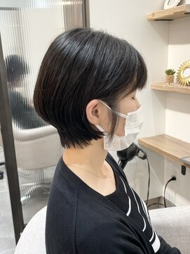 シア 新越谷店(SHEER) 【kenta】耳掛けひし形ショート