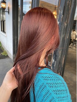 ニーナ(NINA)の写真/他とは違う圧倒的なカラー技術なら"NINA"へ♪いつものカラーに+αの工夫で周りの目を惹くお洒落スタイルへ