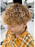 波巻きスパイラルパーマメンズマッシュツイストスパイラルパーマ