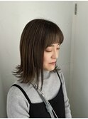 オリーブベージュ×ハイライトグラデーション