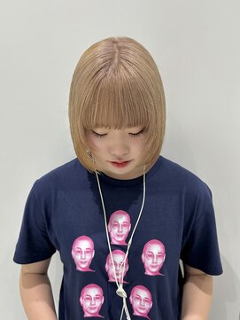 ノラ シンディ(NORA CYNDY) デザインカラーシャドウルーツカラー裾カラーレイヤーカット