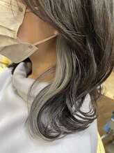 ヴィアーレ(VIALE) インナーカラー×シルバー