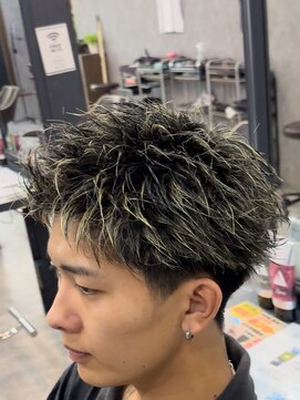 ライズ 新小岩店(RISE) メンズショート/スパイキーショートハイライト（ハルト）